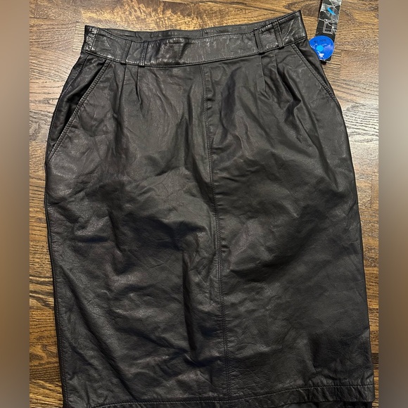 Vintage 80s CHAUS Black Leather High Waist Pencil Midi Skirt NWT Pleats L/XL - Picture 2 of 13